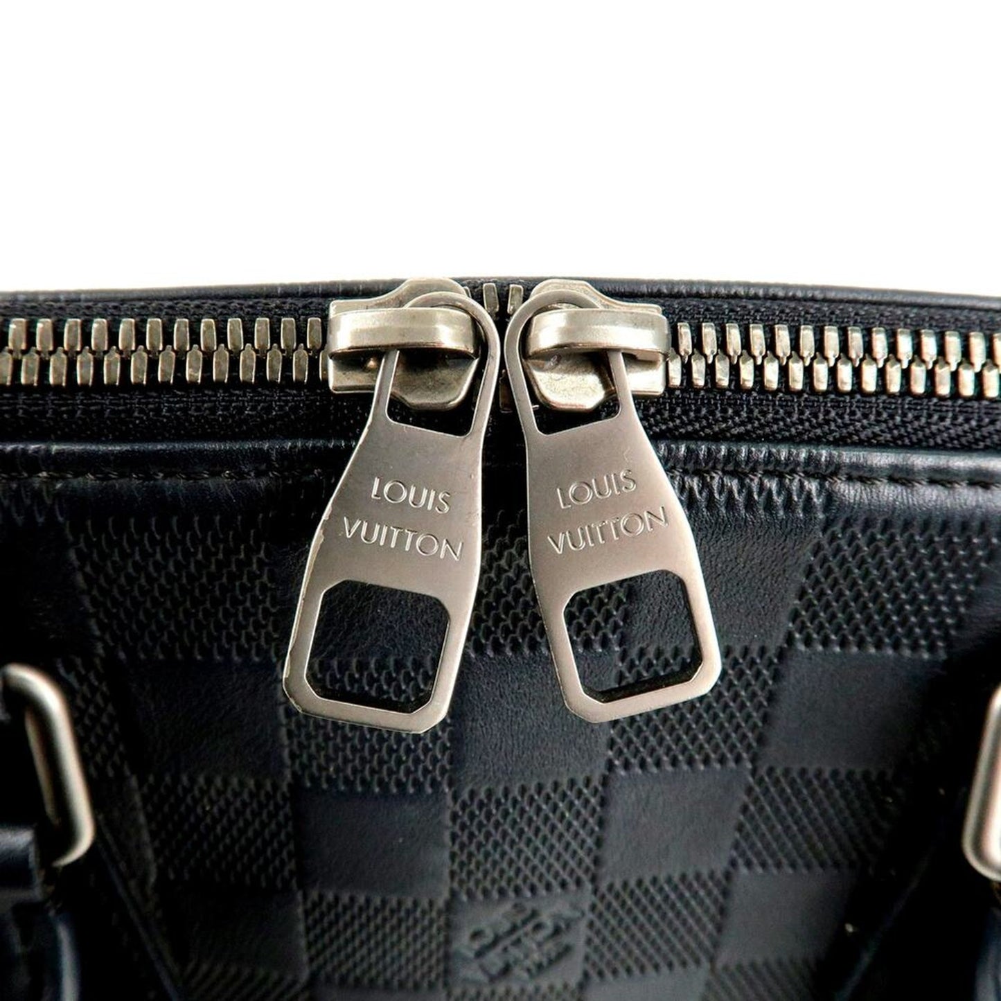 💎✨Authentic✨💎Louis Vuitton Damier Infini Porte Documents Jour Noir