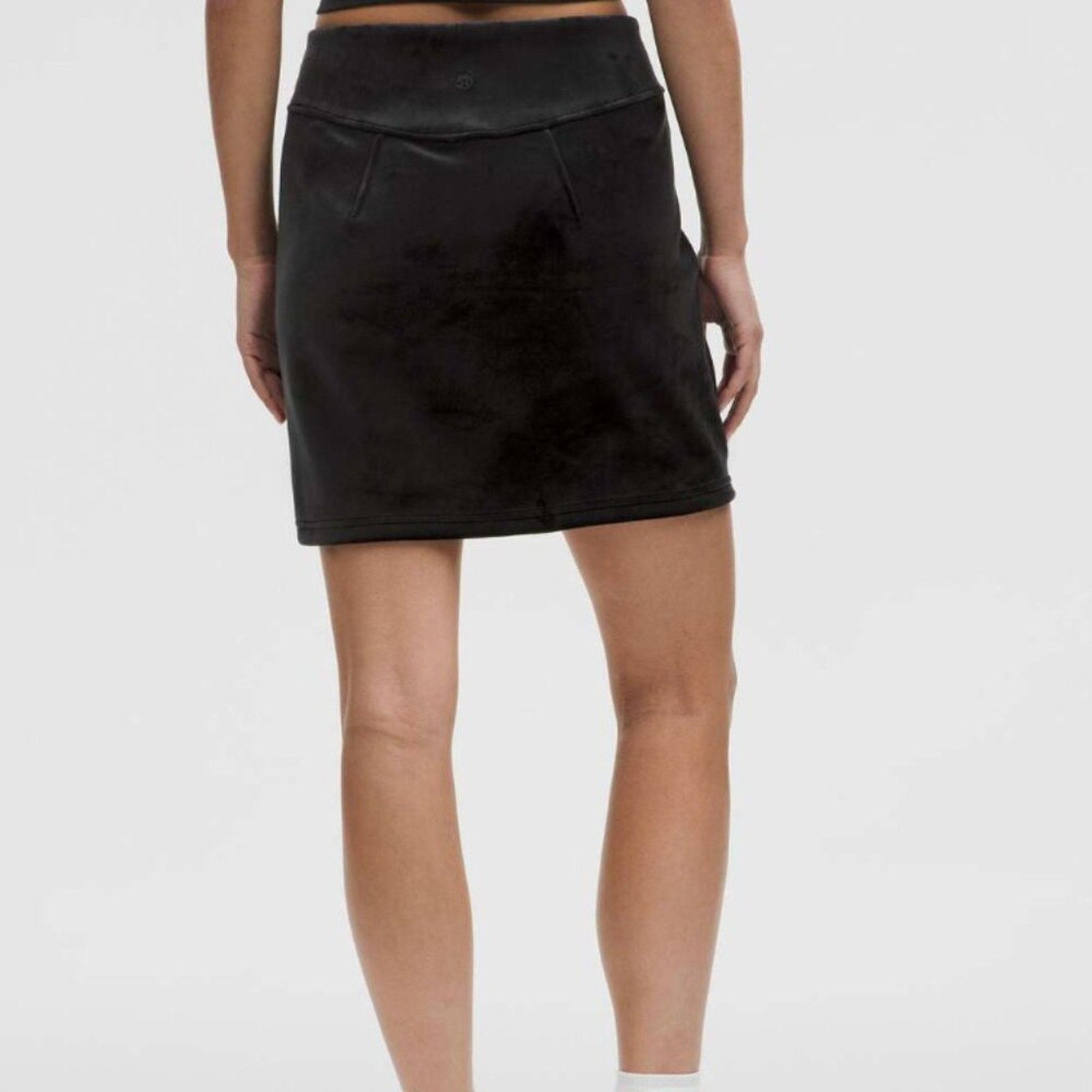 6878 NWT Lululemon Scuba High-Rise Mini Skirt *in Velvet Black Sz XL