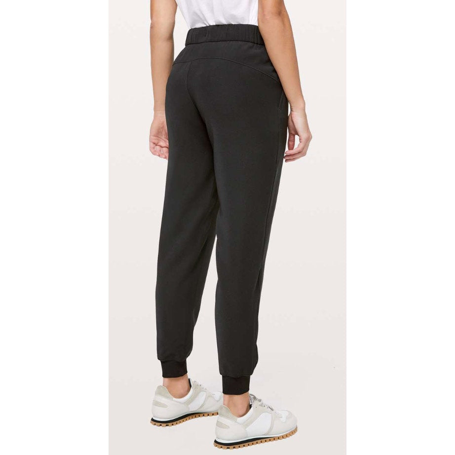 6604 LULULEMON On The Fly Jogger Black sz 4 *LOVED
