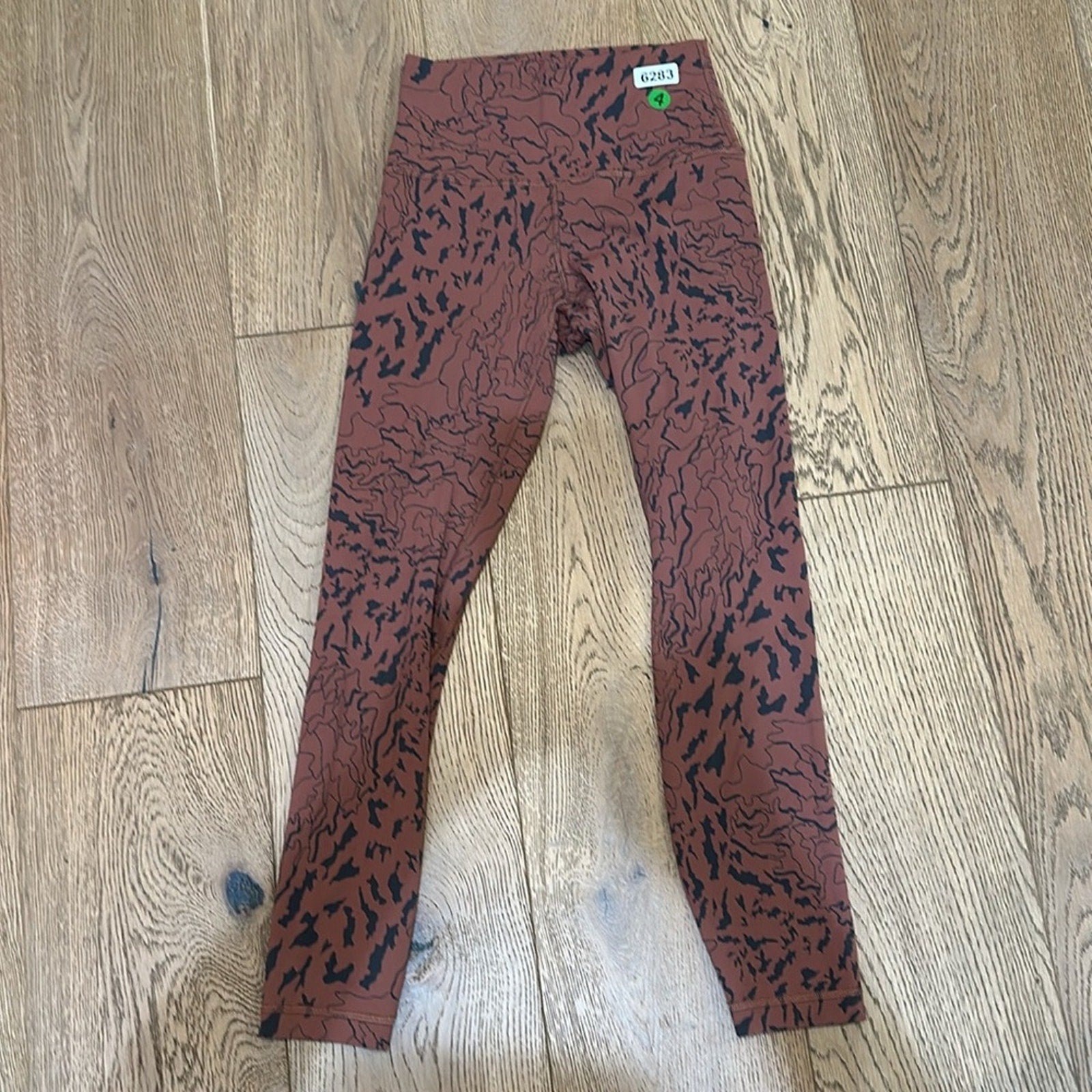 (6283) LULULEMON Align High-Rise Pant 25" Sz 4 *LOVED