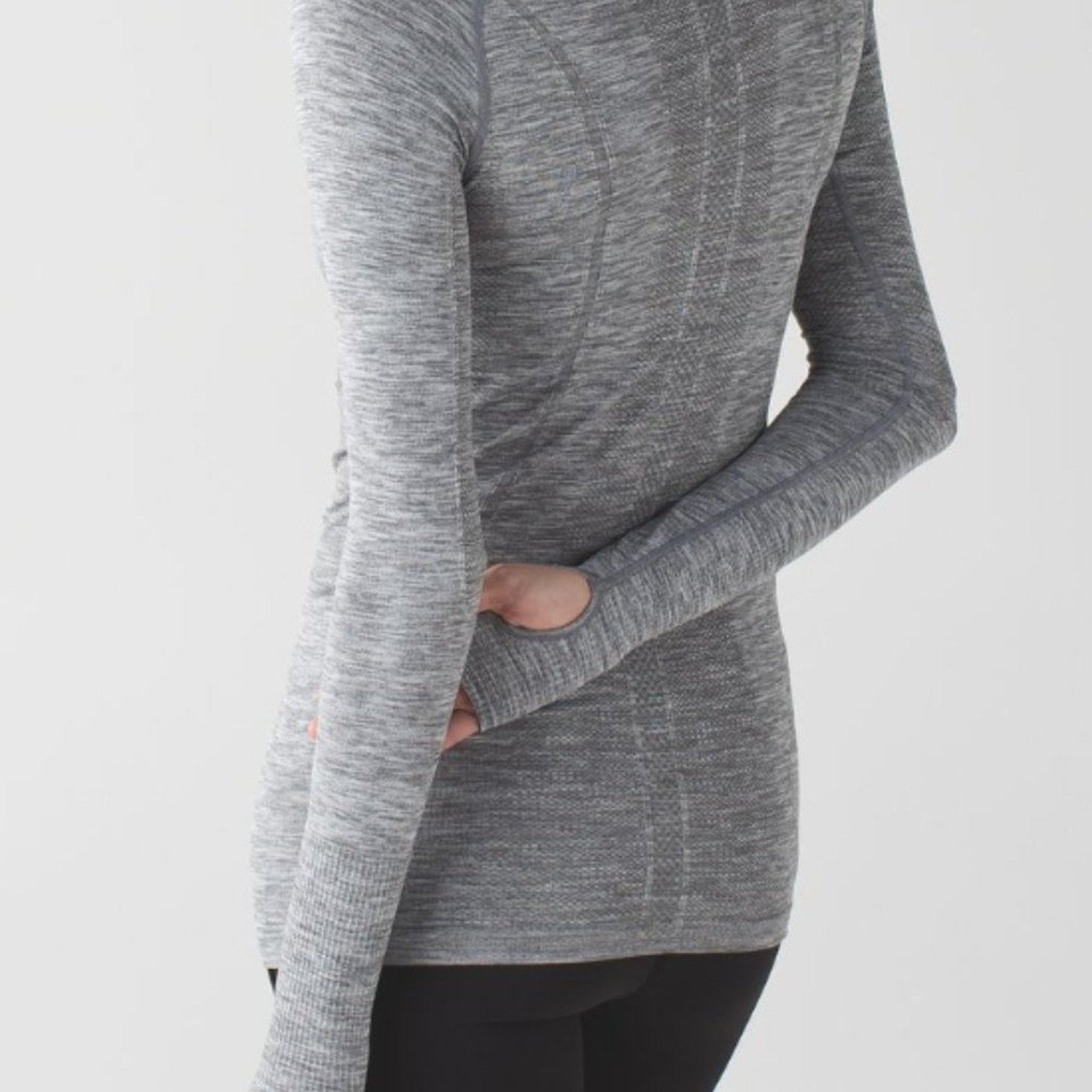 (2028)  🍋 LULULEMON RUN: Swiftly Tech LONG SLEEVE CREW (Seam Rip)