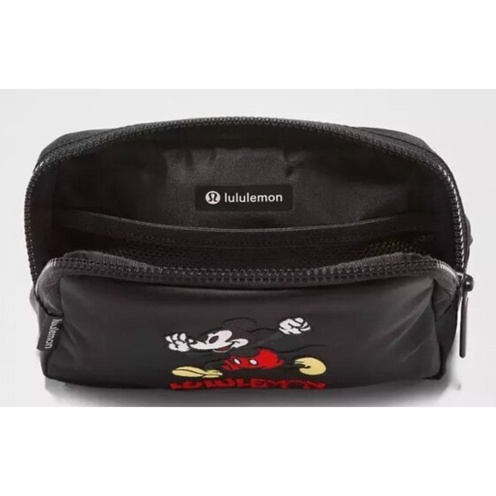 6383/6384 NWT LULULEMON DISNEY EVERYWHERE BELT BAG **DISNEY