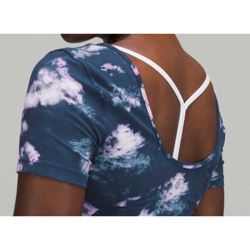 6590 -  LULULEMON Align T-Shirt Circulate Tie Dye Mineral Blue Sz 8