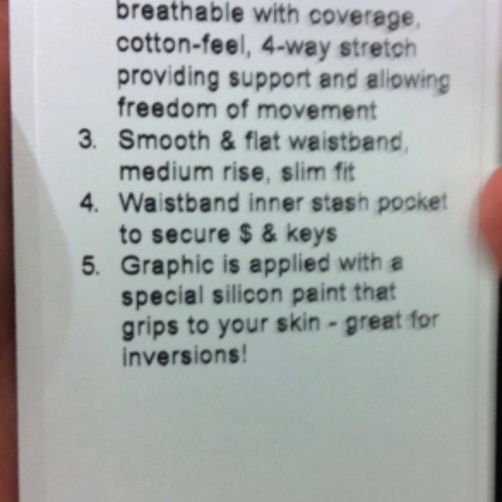 (6318) LULULEMON ACRO CROP SILICONE Sz 2 in Black