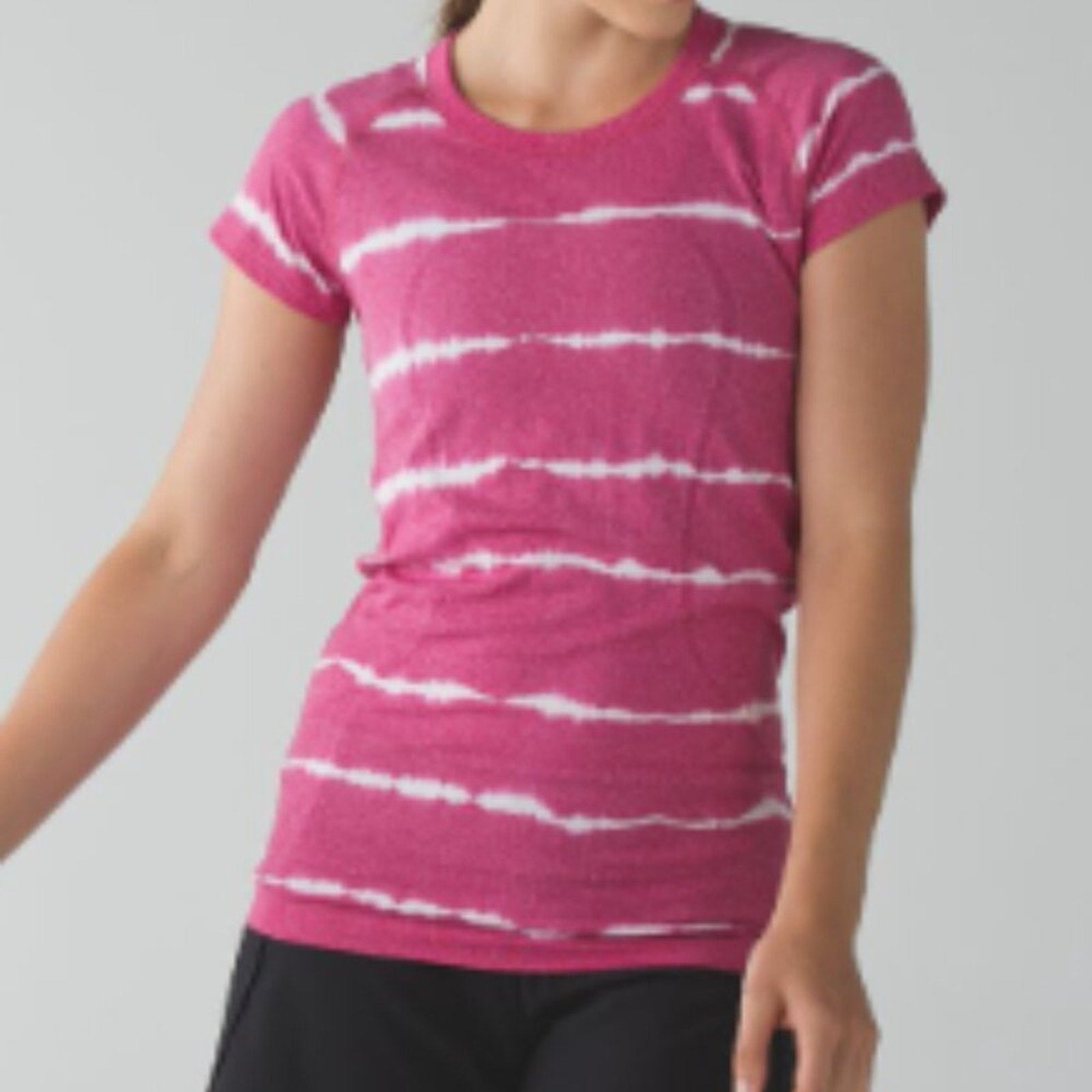 6093 - LULULEMON RUN: Swiftly Tech Long Sleeve Crew Sz 6 *VGUC