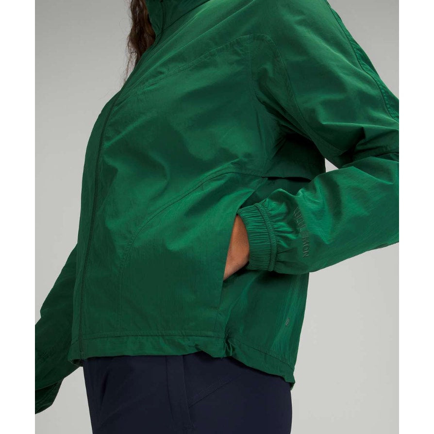 461 - Lululemon Lightweight Hooded Jacket in Everglade Green Sz 6