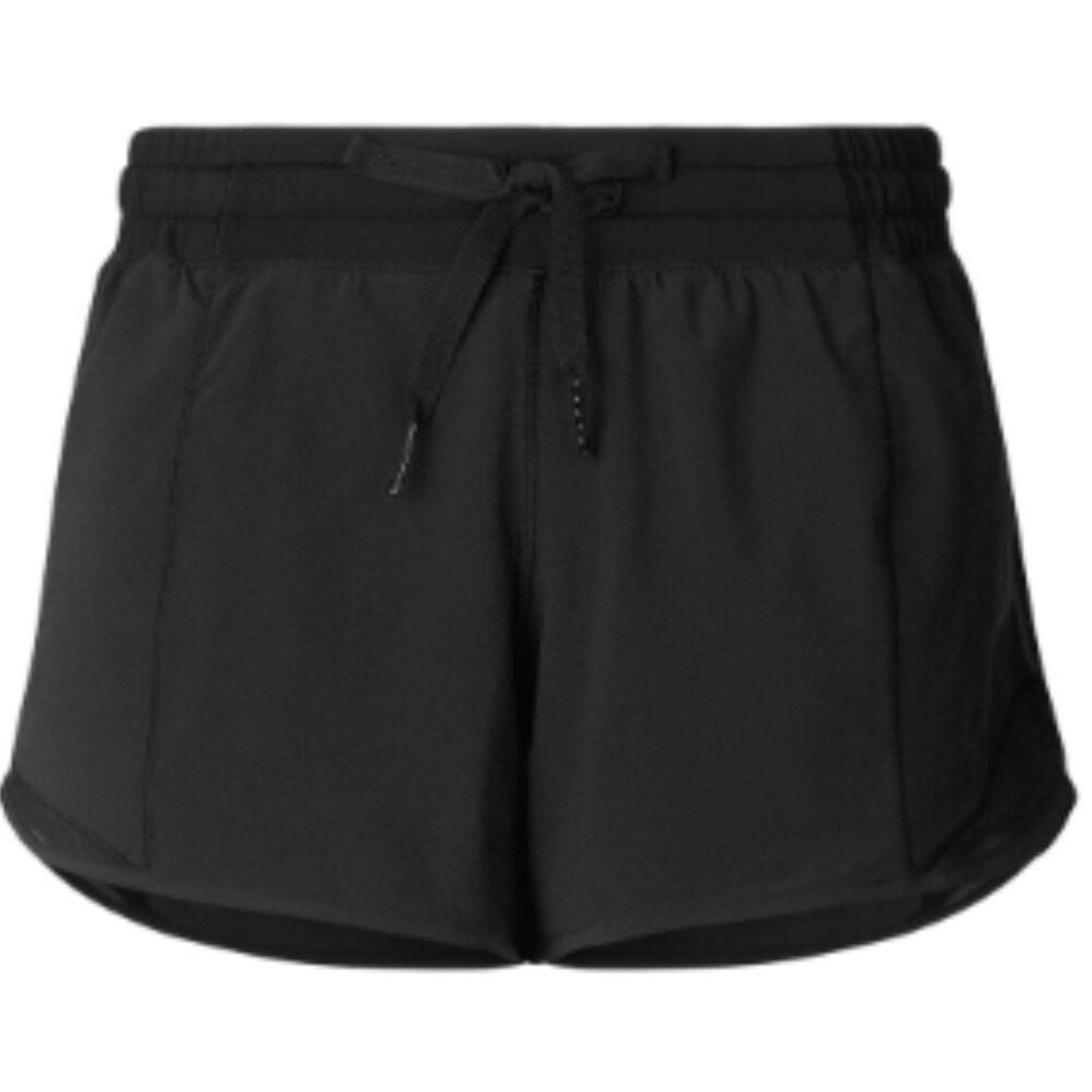 (6293) LULULEMON Hotty Hot Short  2.5" in Sz 8 in BLACK *LOVED *GUC