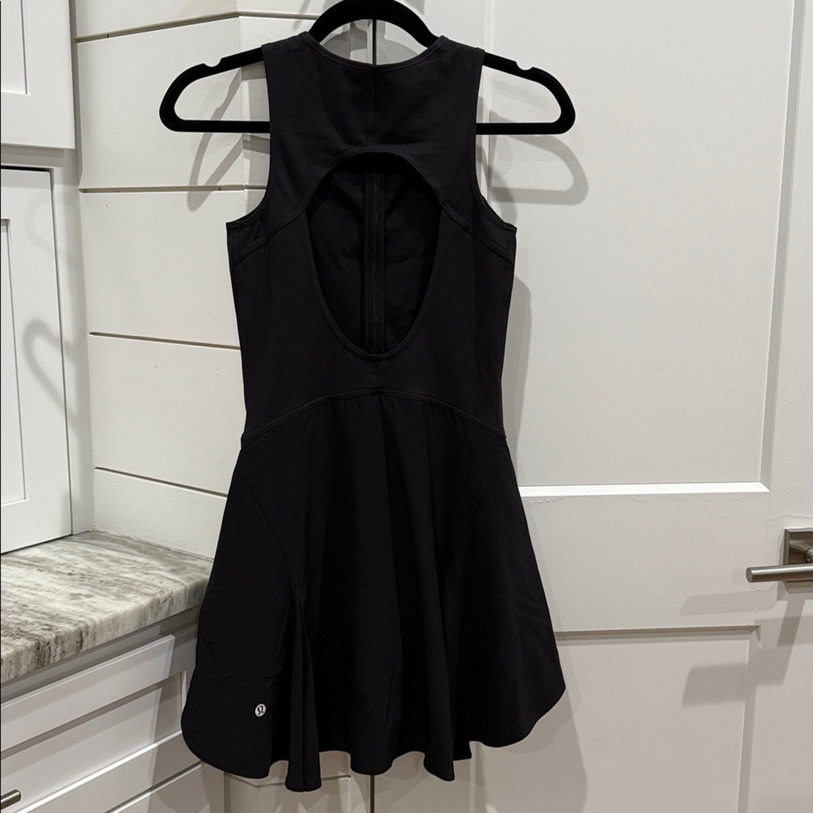 185 Lululemon Everlux Short-Lined Tennis Tank Top Dress 8" Black in Sz 4