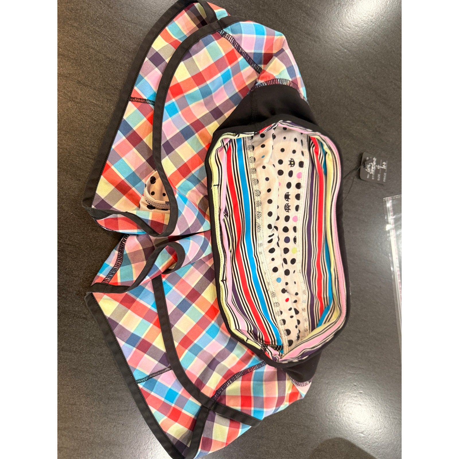 6438 - LULULEMON Speed Short 2014 Seawheeze - Multi Color Plaid Sz 4 *RARE