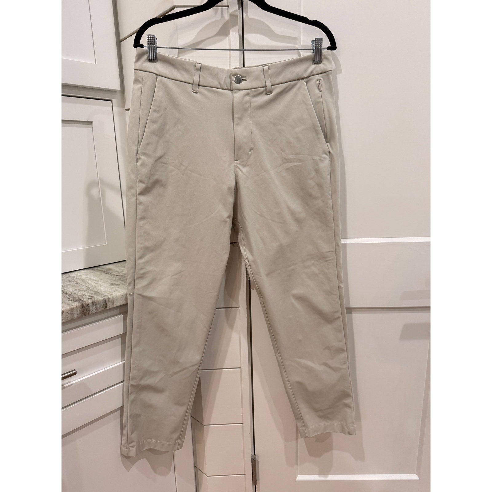 380 - LULULEMON Commission Pant Slim *Warpstreme in SilverStone 28L 32W