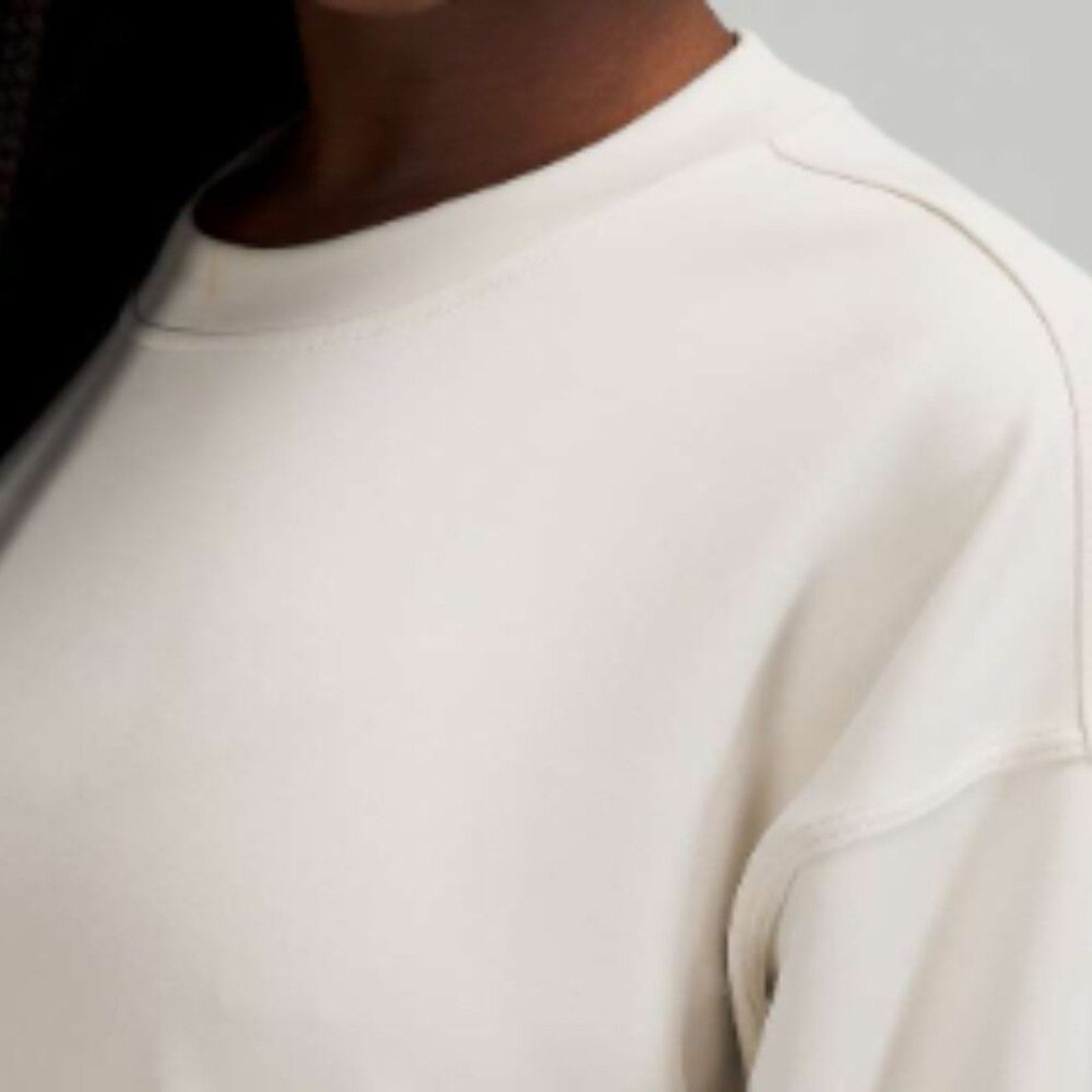 (6304) LULULEMON Perfectly Oversized Cropped Crew *Softstreme™ White Opal Sz 6