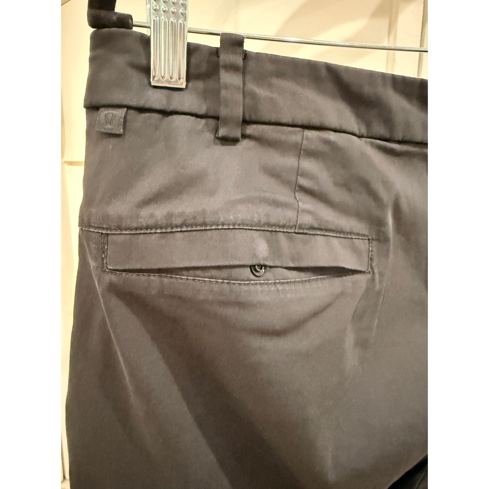 6761 - LULULEMON Commission Pant Classic *Swift Cotton 37" in BLACK 33W