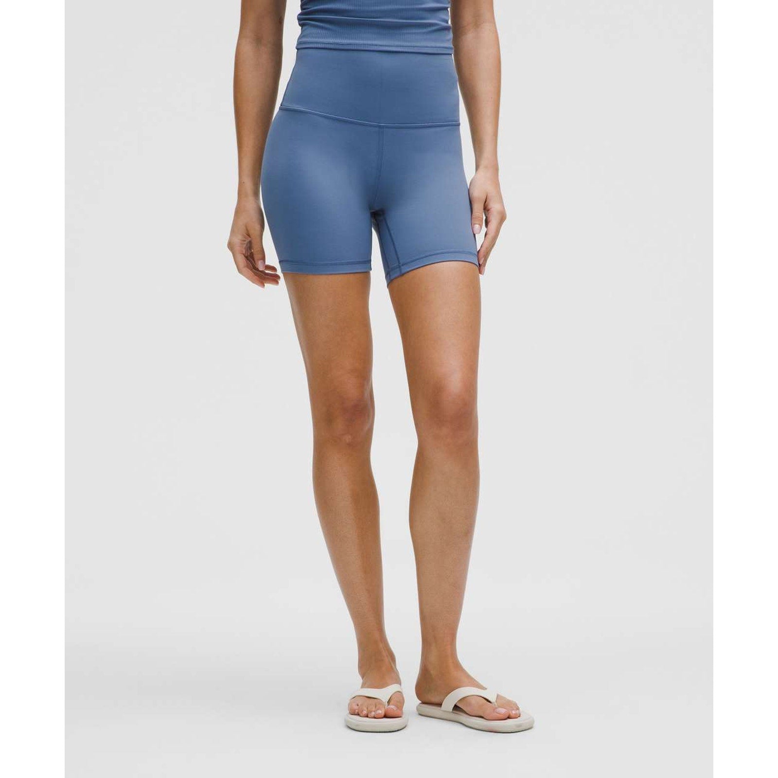 (0141) NWT Lululemon Align High-Rise Short 6" Washed Denim sz 4