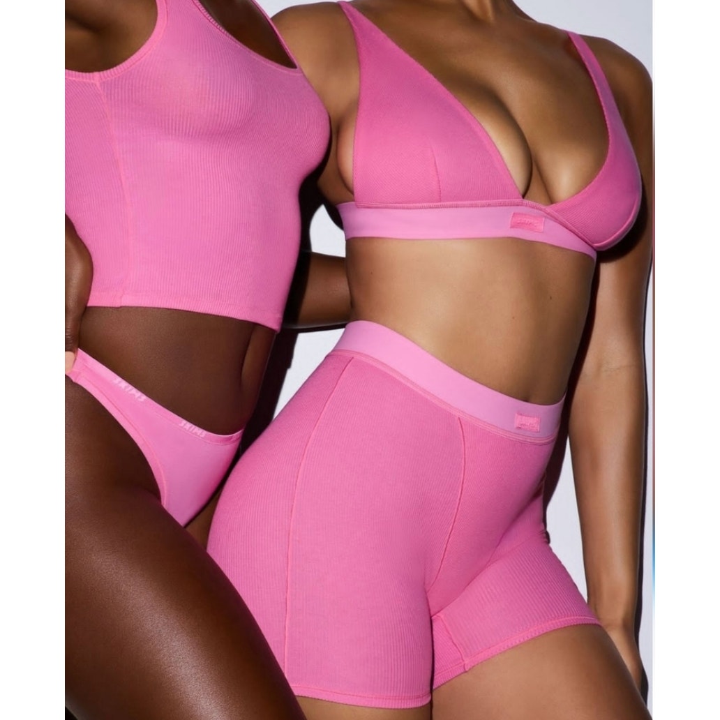 364 NWT SKIMS Cotton Ribbed Boxer Shorts in Sugar Pink Sz M *SOLD OUT