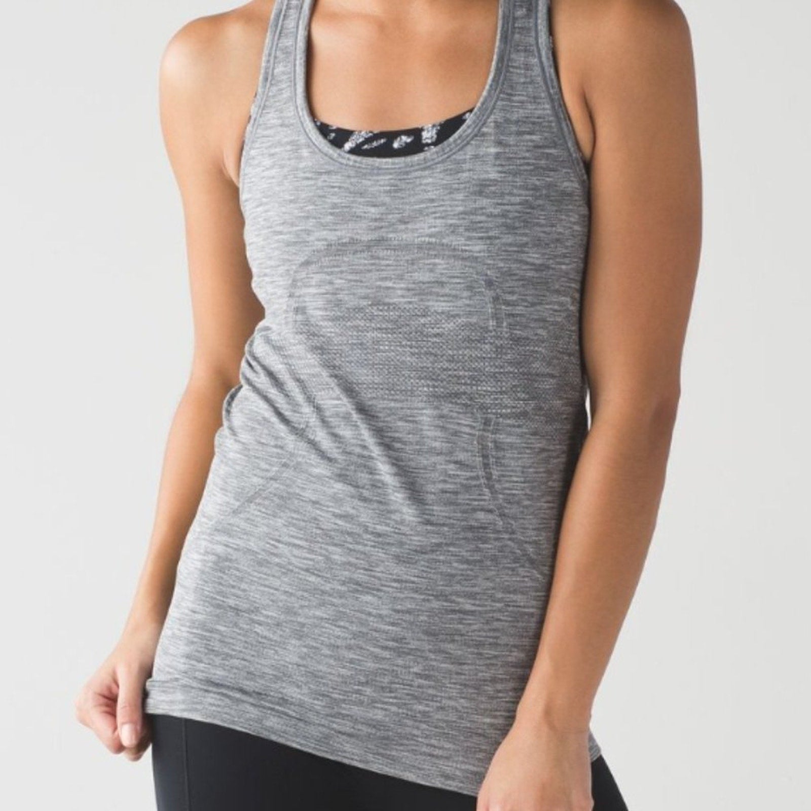 (1661)  🍋 LULULEMON RUN: Swiftly Tech Racerback