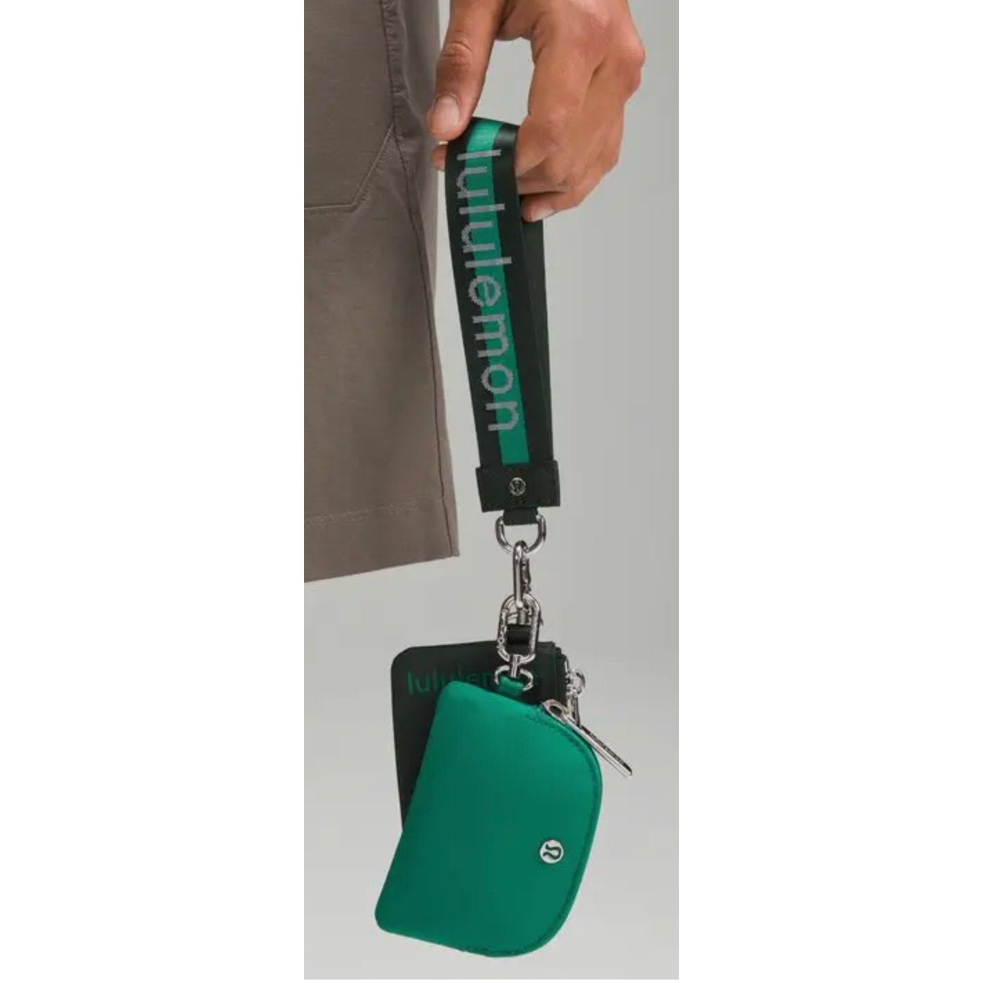 0266  NWT LULULEMON Dual Pouch Wristlet in LEGACY GREEN/CASCADIA GREEN **SOLD OUT COLOR