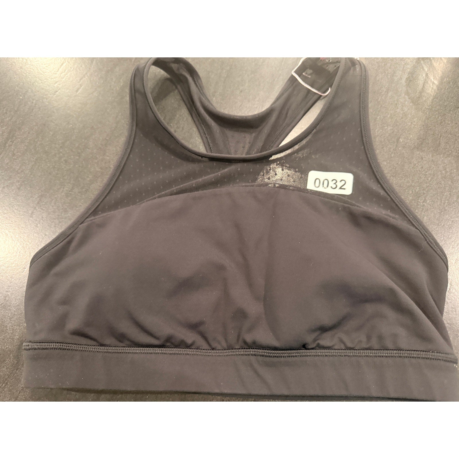 32 - Lululemon Move Bra Black Sz 8