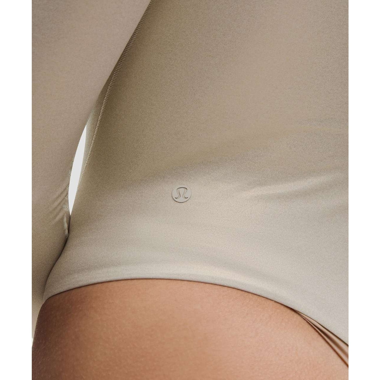 0129 NWT Lululemon Wundermost Ultra-Soft Nulu Square-Neck Long-Sleeve Bodysuit *Shine Luxe Shine Foil Print Bone