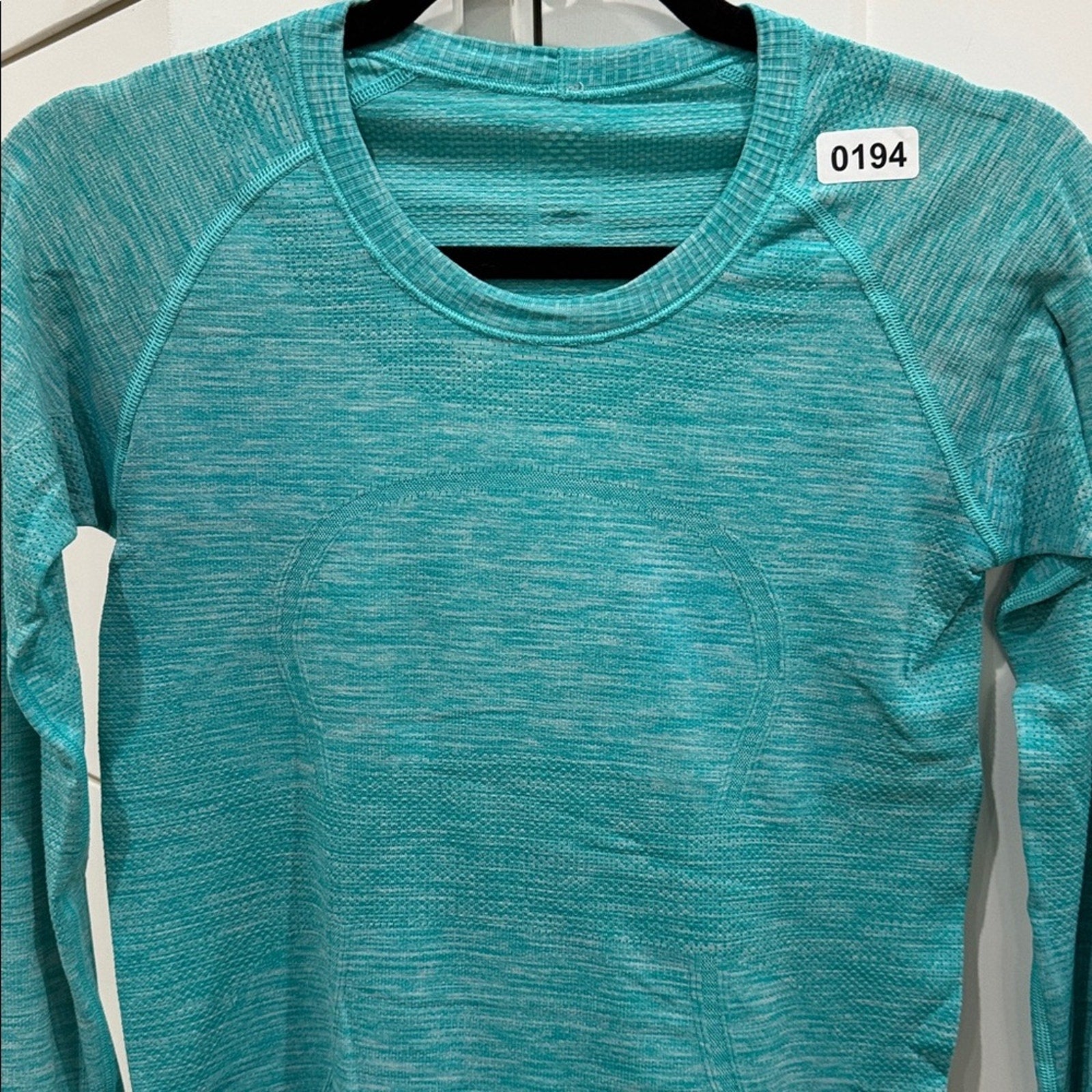 194 LULULEMON RUN: Swiftly Tech Long Sleeve Heathered Surge Sz 6