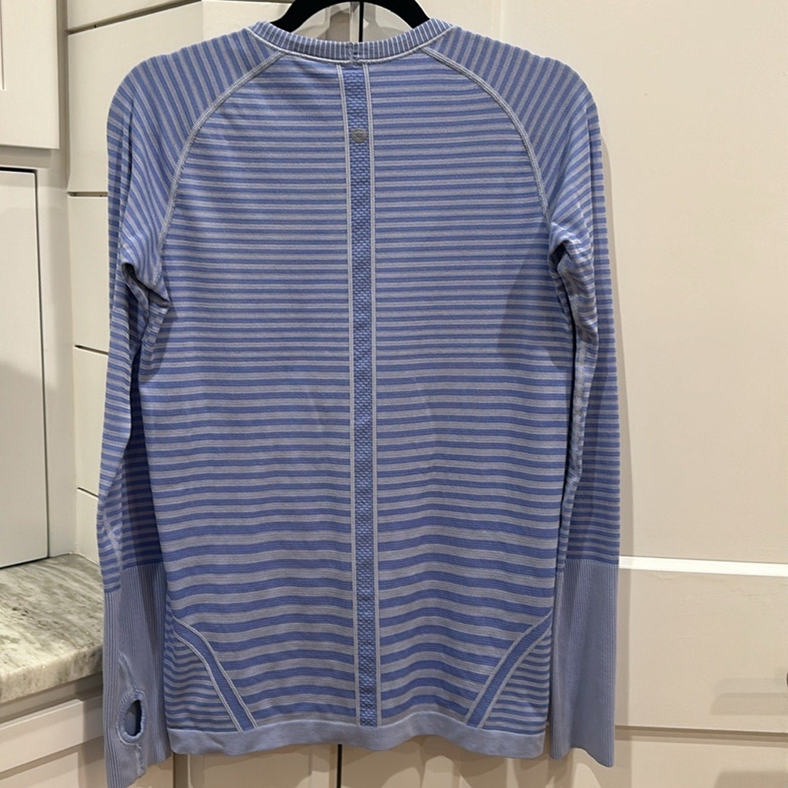 (6050)  🍋 LULULEMON RUN: Swiftly Tech Long Sleeve Crew Sz 10*EUC RARE
