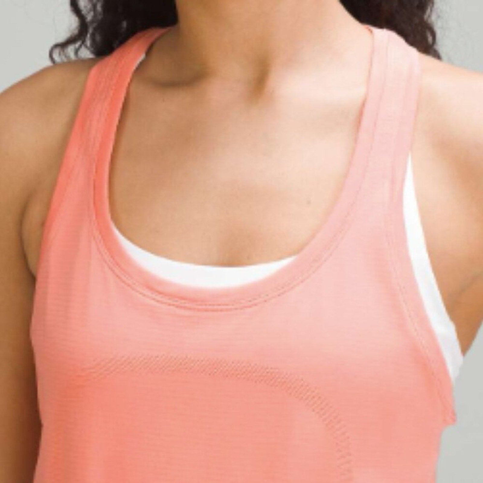 6096 - LULULEMON RUN: Swiftly Tech Racerback Sz 10 ** FLAW