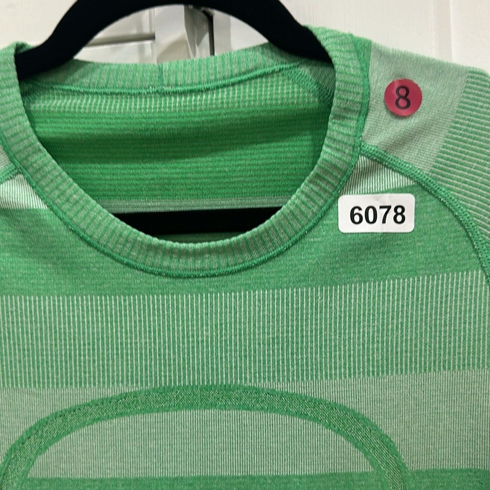 (6078)  🍋 LULULEMON RUN: Swiftly Tech Short Sleeve Crew Sz 8 **LOVED *RARE