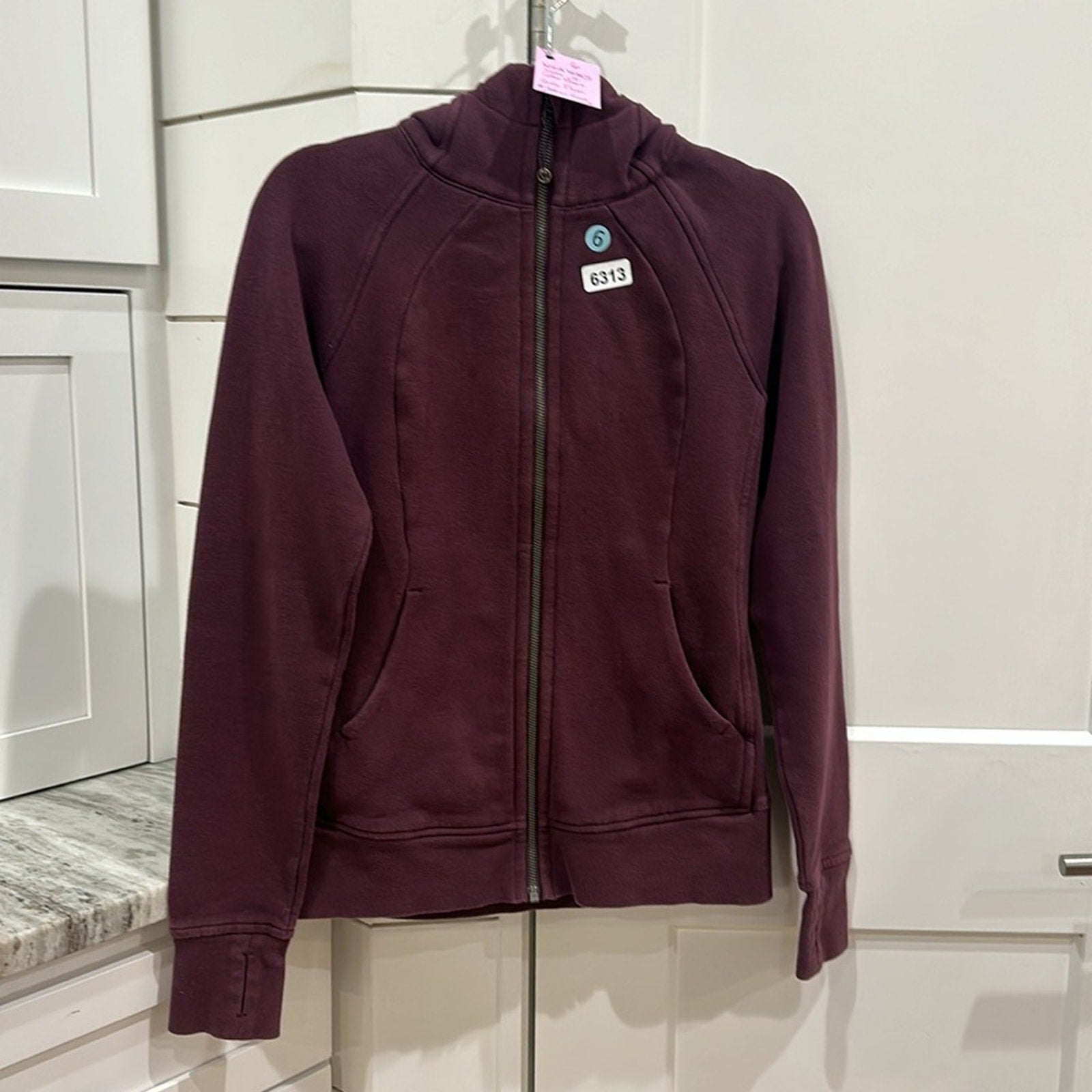 (6313) LULULEMON Scuba Hoodie *Light Cotton Fleece Sz 6 in Arctic Plum *FLAW