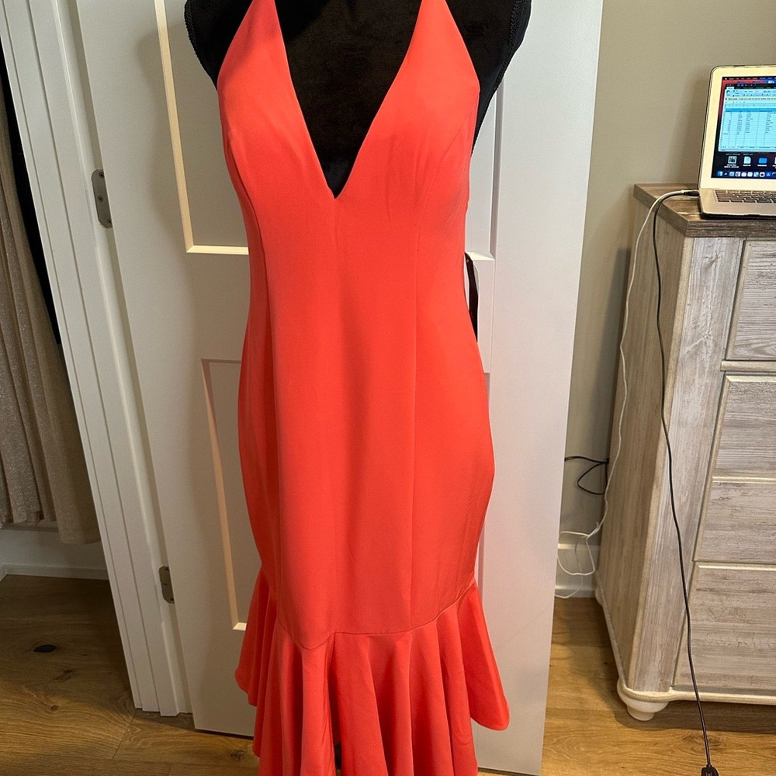 (75) 🆕  AIDAN MATTOX Deep-V Midi Dress for WHBM NWT Sz 6