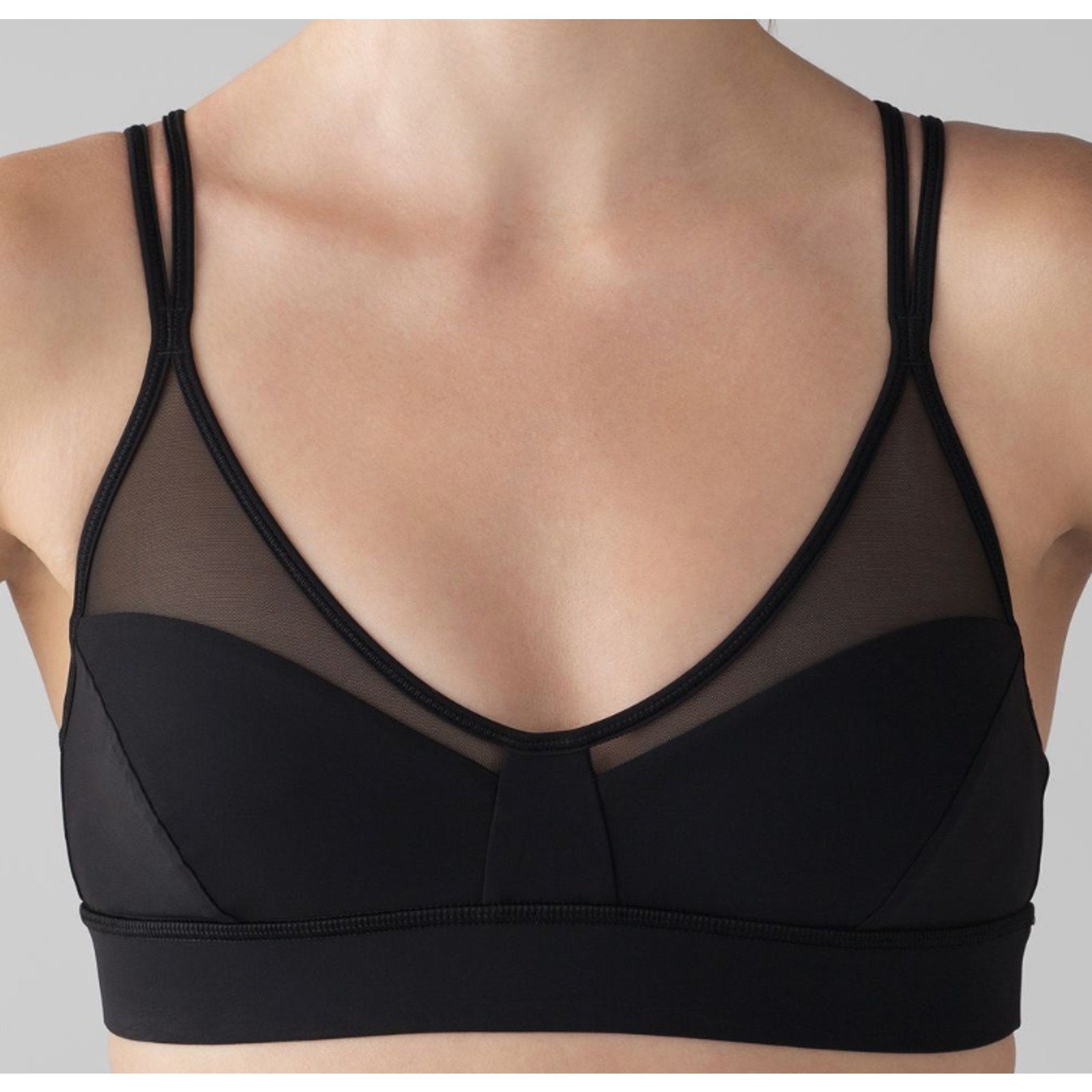 6468 -  Lululemon Anew Bra Black in Sz 8
