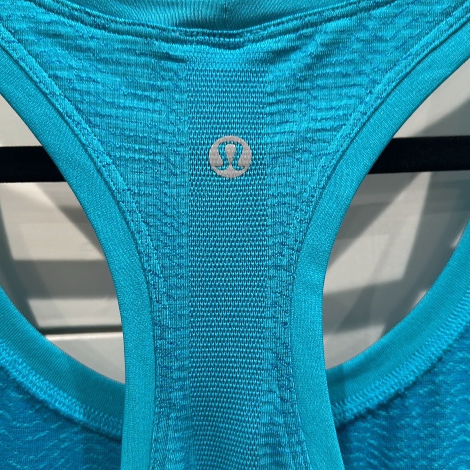 6125 -LULULEMON RUN: Swiftly Tech Racerback RACE Sz 8 ** Loved *RARE