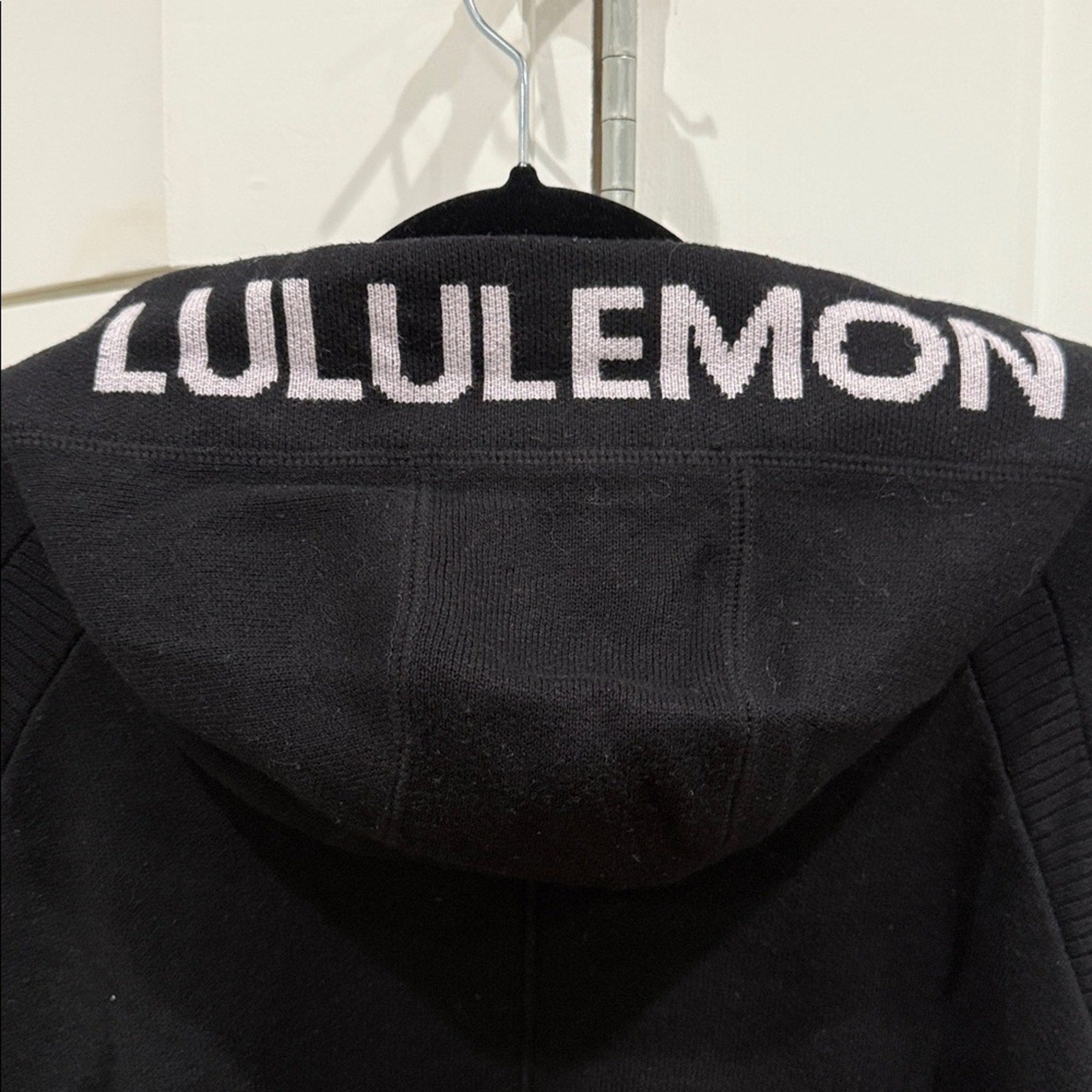 199 Lululemon Soothe Away Hoodie Black / Stargaze M/L *RARE