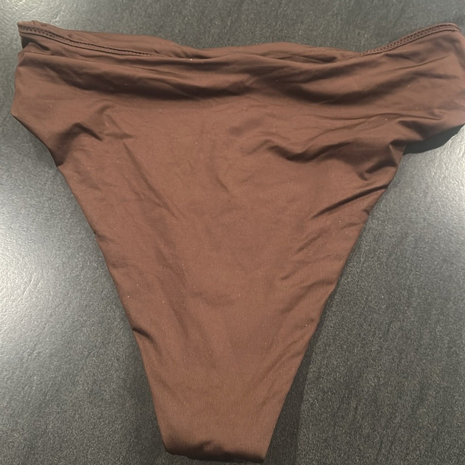 (2415) SKIMS NWOT SWIM MID WAIST BOTTOM in COCOA Sz L