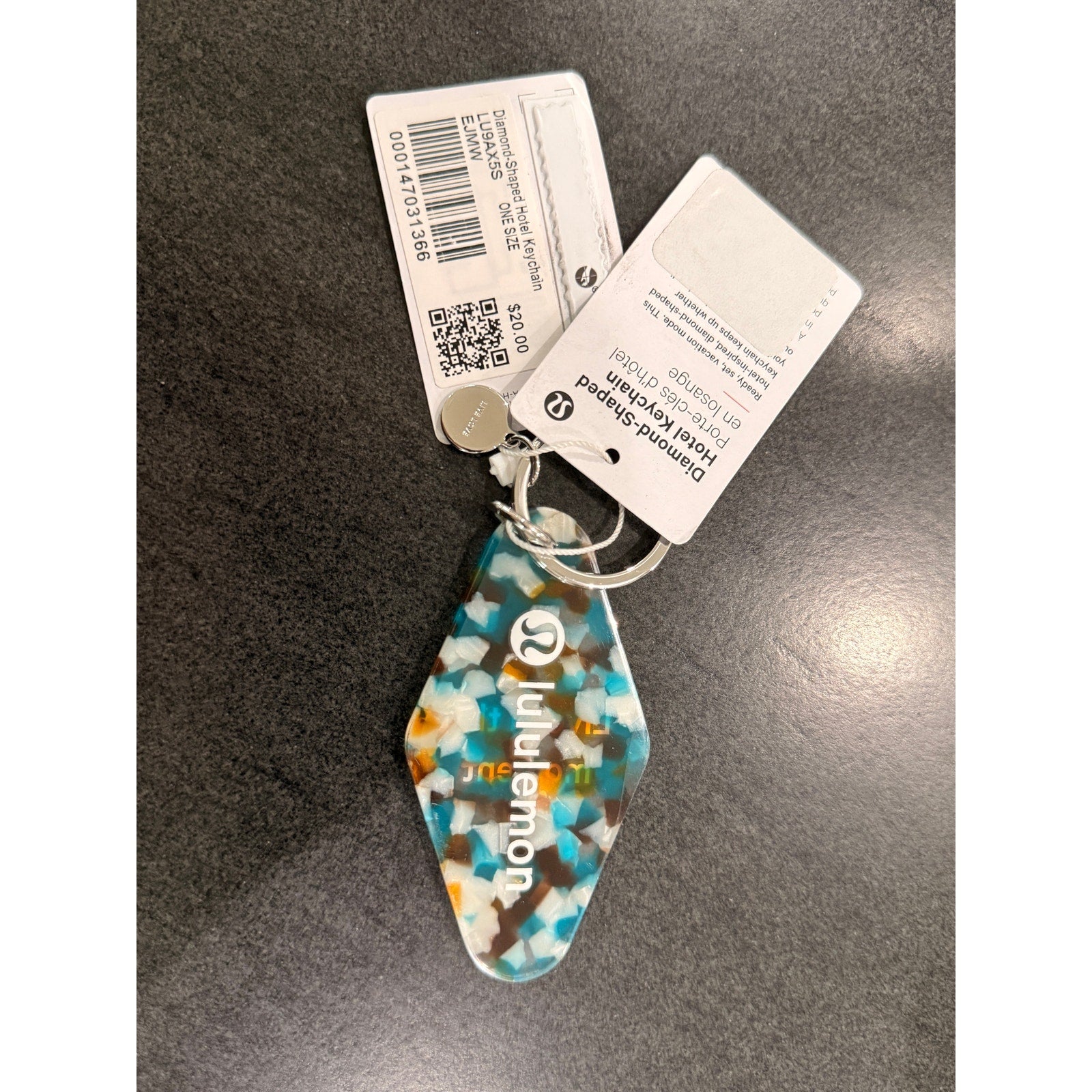 402 - NWT Lululemon Diamond-Shaped Hotel Keychain - EJMW