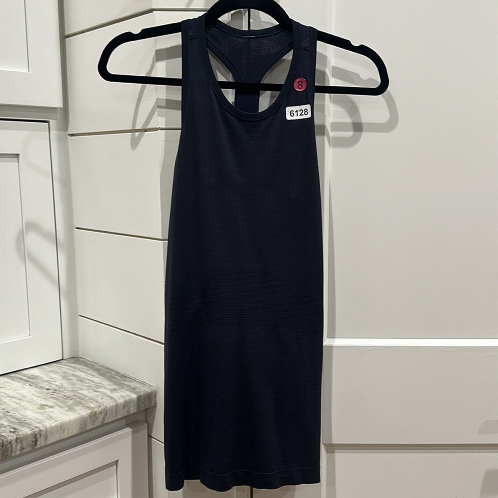 (6128)  🍋 LULULEMON RUN: Swiftly Tech T-BACK Sz 8 ** LOVED