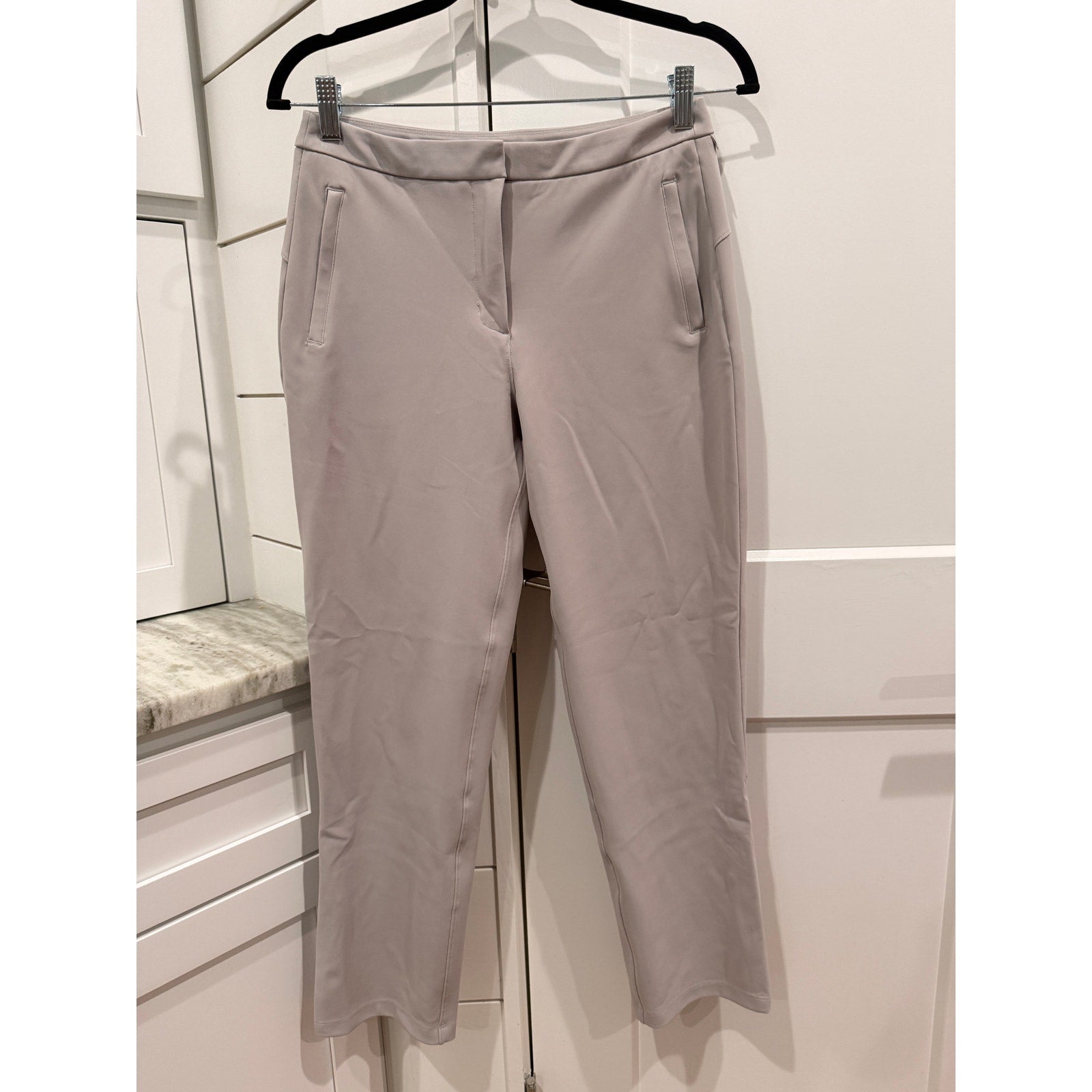 349 - LULULEMON On The Move Pant *Lightweight French Clay in Sz 6