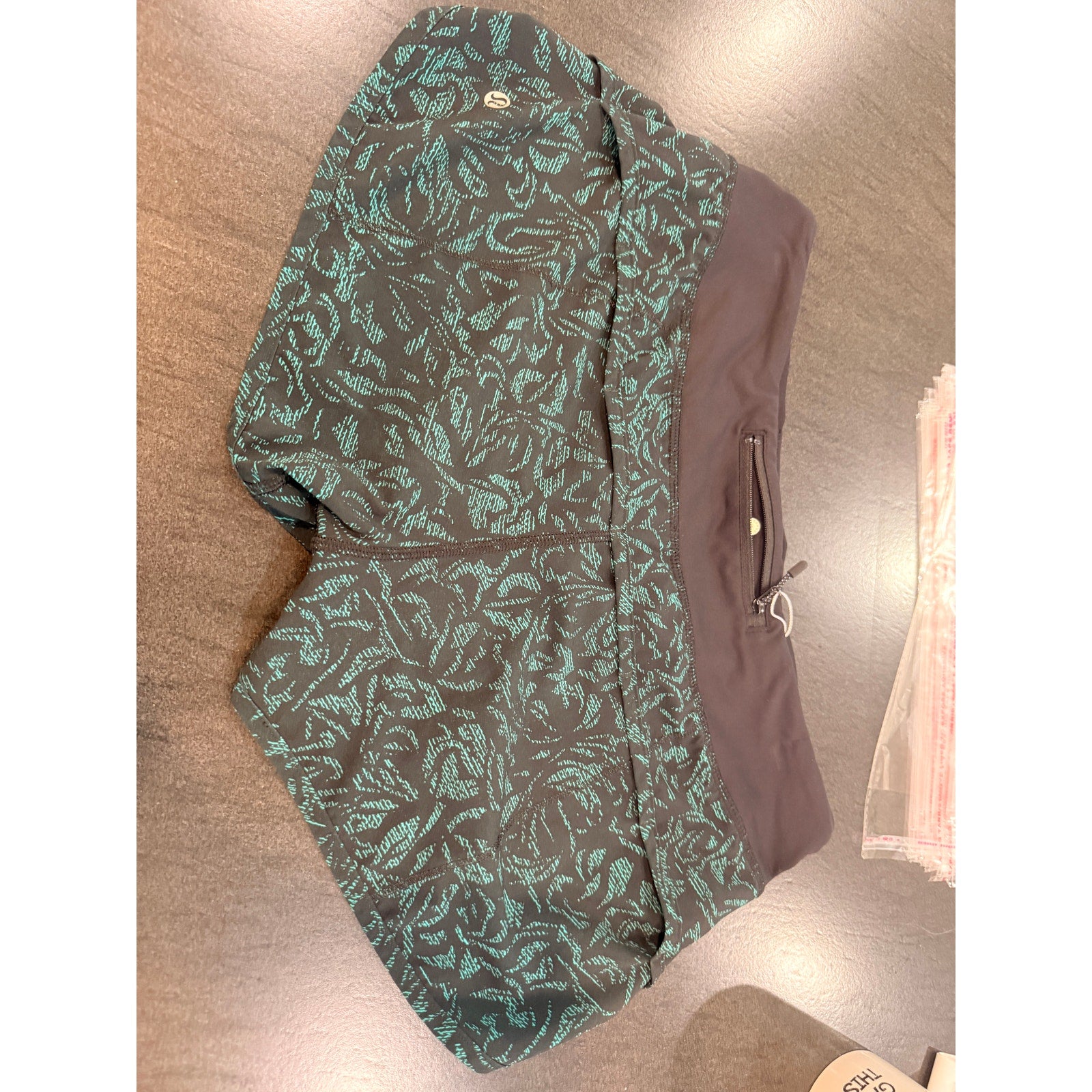 97 - Lululemon Speed Short (4-way Stretch 2.5") Thrive Viridian Green Black Sz 6