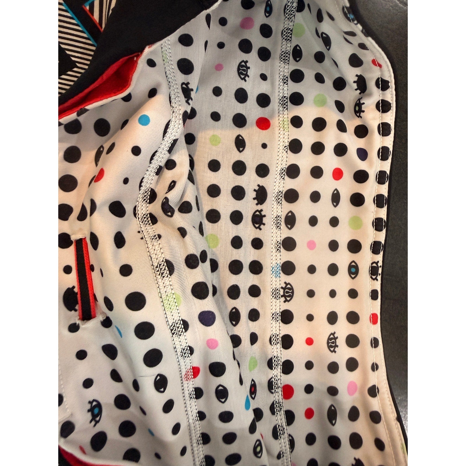 437 - LULULEMON Speed Short 2014 Seawheeze - 3D Chevron Sz 6 *RARE