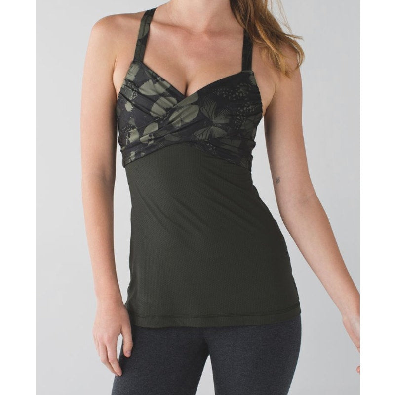 6576 NWT Lululemon Wrap It Up Tank Big So Fly Butterfly in Sz 4 *RARE *Vintage