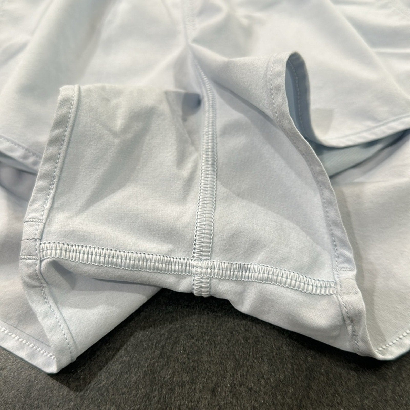 6258 LULULEMON HOTTY HOT 2.5" in Sz 8 **LOVED** in WINDMILL