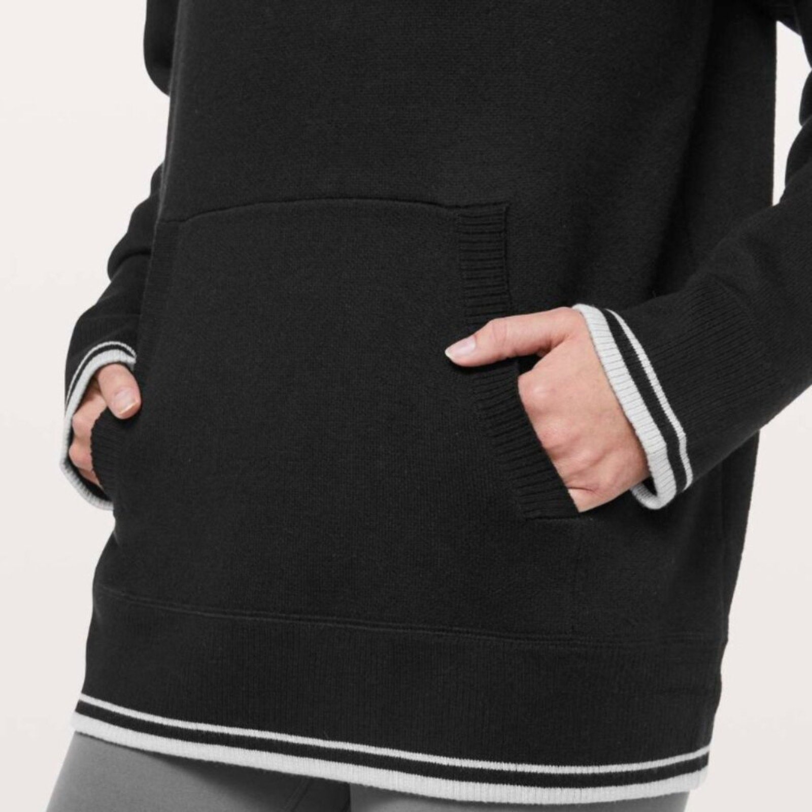199 Lululemon Soothe Away Hoodie Black / Stargaze M/L *RARE