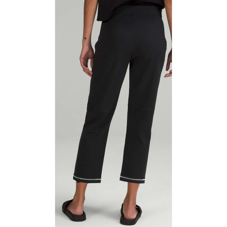 454 - LULULEMON Relaxed-Fit High-Rise Knit Cropped Pants 24" Black in Sz S