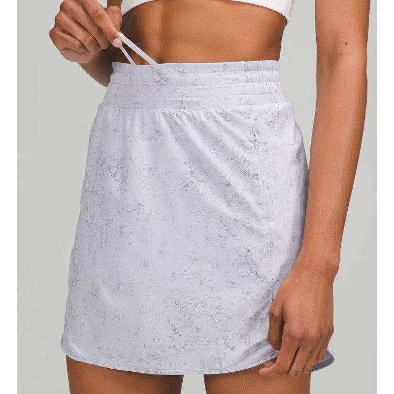 6435 Lululemon Hotty Hot Hotty Hot High-Rise Skirt *Long Gravel Dust Pastel Blue Sz 6