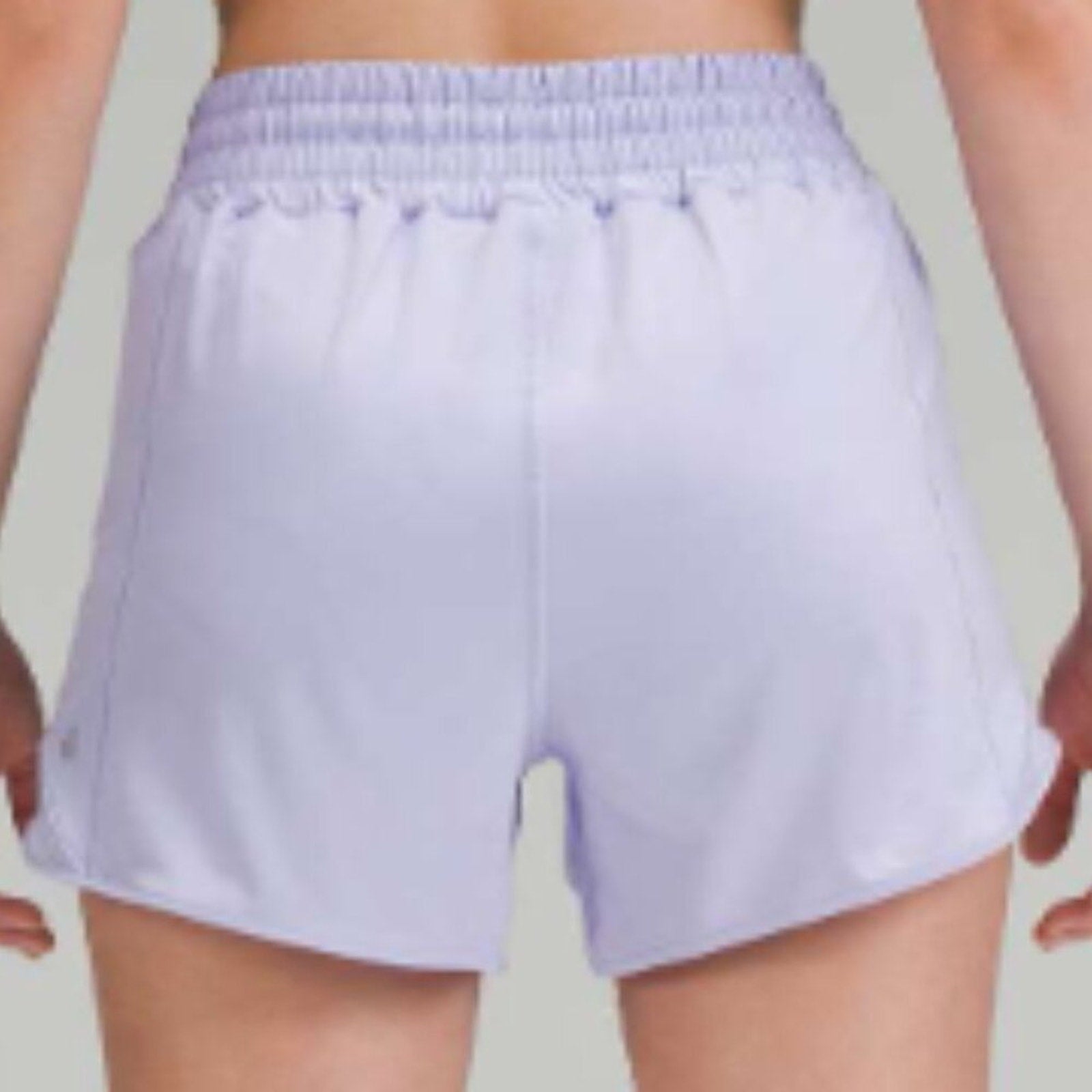 (6361) Lululemon Hotty Hot High-Rise Lined Short 4" Lilac Smoke in Sz 10