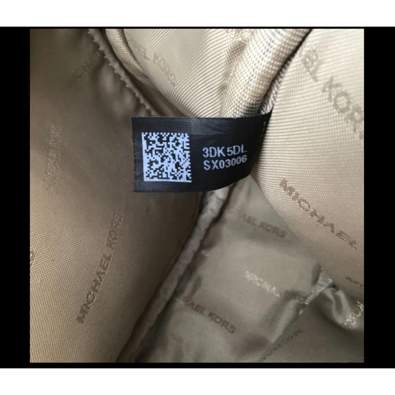 0226 NWT Michael Kors Signature MK Crossbody ** AUTHENTICATED