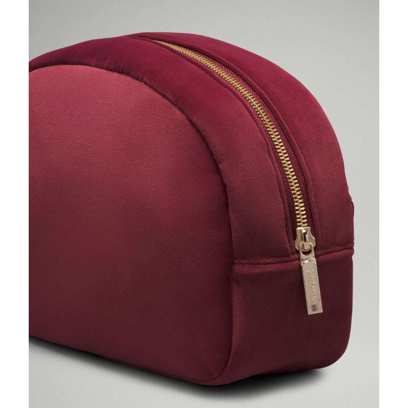 88 NWT LULULEMON Go Getter Pouch 2L *Velour Wine Berry / Gold