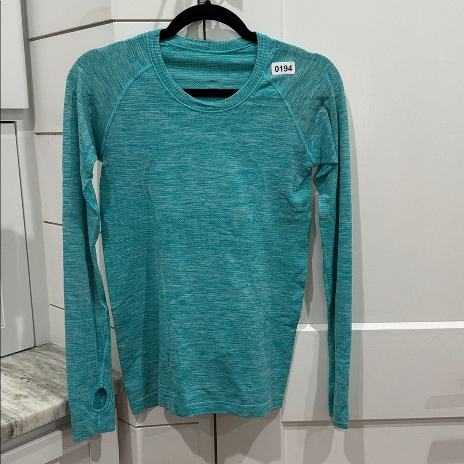 194 LULULEMON RUN: Swiftly Tech Long Sleeve Heathered Surge Sz 6