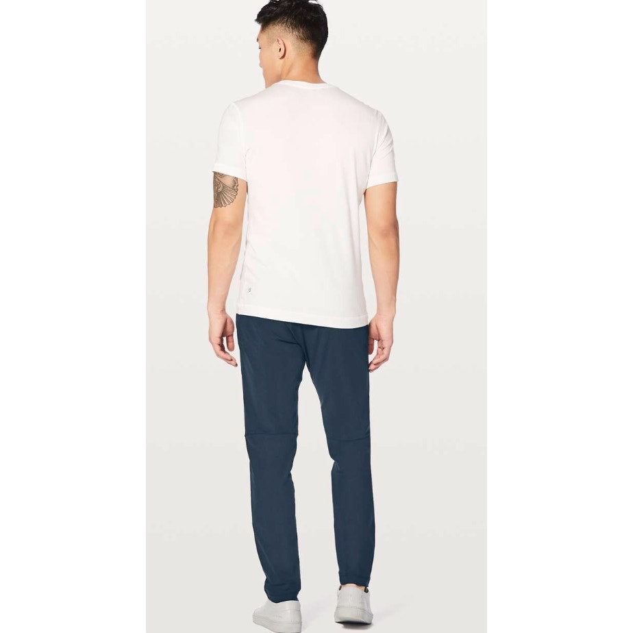 412 - LULULEMON ABC Pant Classic *34" Classic Navy in 34W