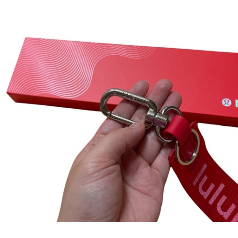 0271 NWT Lululemon Never Lost Keychain- MEMBERSHIP ONLY EDITION *RARE