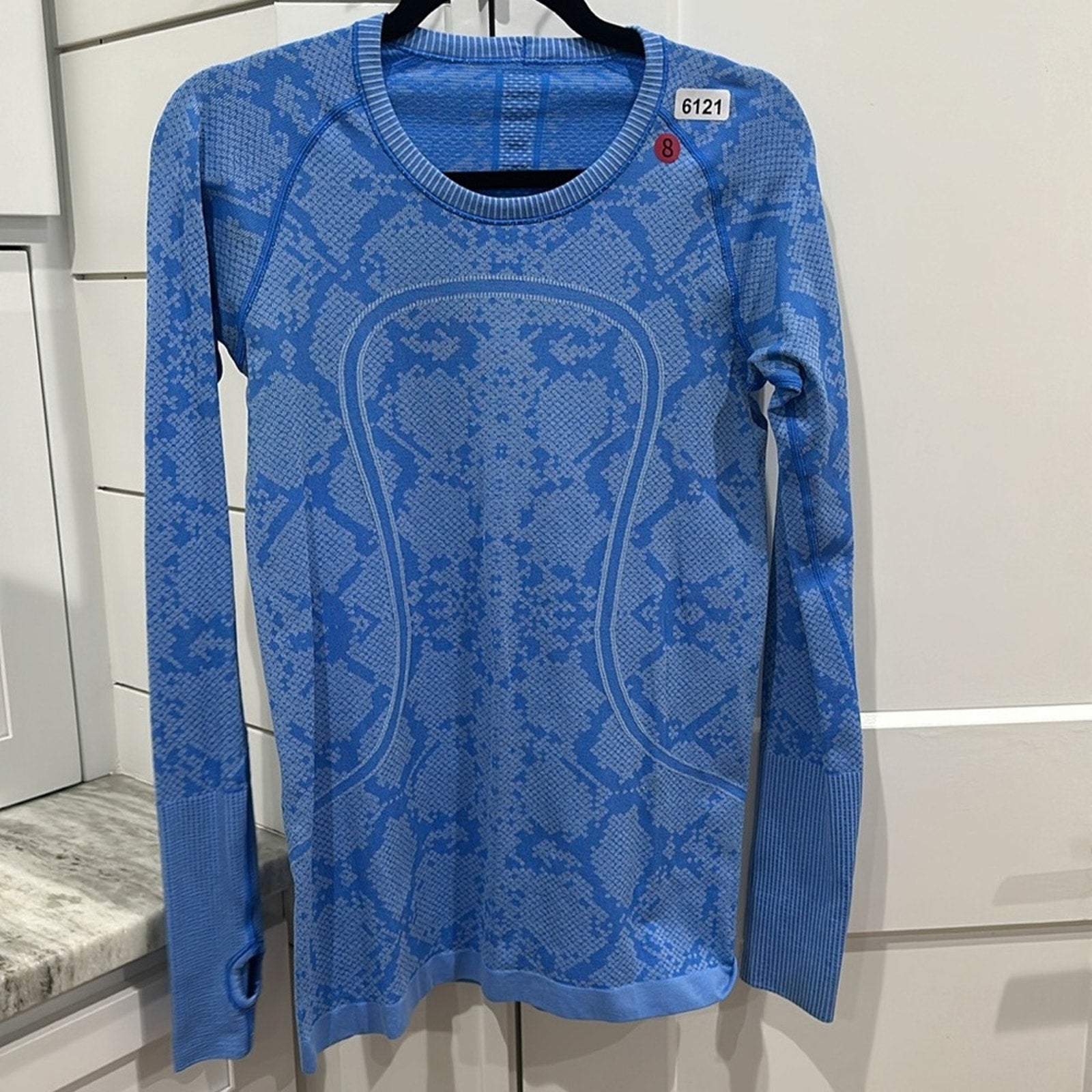 (6121)  🍋 LULULEMON RUN: Swiftly Tech Long Sleeve Crew Sz 8 EUC *RARE