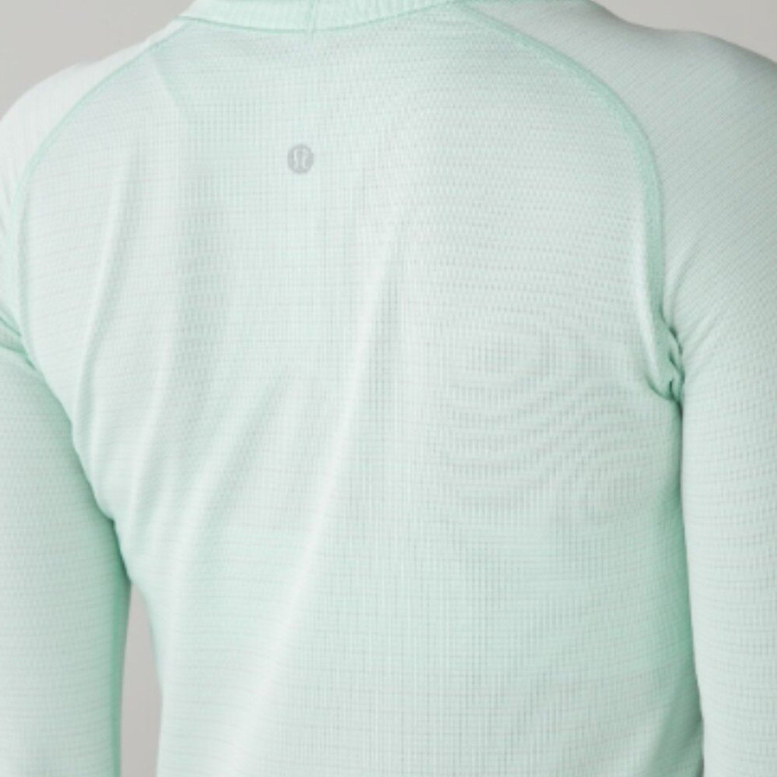 6037 - LULULEMON RUN: Swiftly Tech Long Sleeve Crew Sz 8